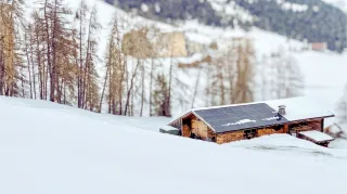 Impianto fotovoltaico sempre libero da ghiaccio e neve